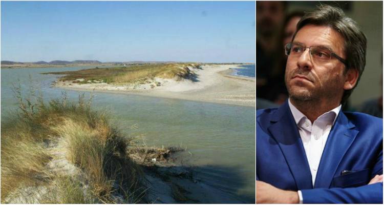 &Tau;&epsilon;&lambda;&epsilon;&upsilon;&tau;&alpha;ί&alpha; &epsilon;&xi;έ&lambda;&iota;&xi;&eta;: &Alpha;&theta;ώ&omicron;&sigmaf; &omicron; &Delta;ή&mu;&alpha;&rho;&chi;&omicron;&sigmaf; &Lambda;ή&mu;&nu;&omicron;&upsilon; &gamma;&iota;&alpha; &tau;&eta;&nu; &upsilon;&pi;ό&theta;&epsilon;&sigma;&eta; &tau;&eta;&sigmaf; &Alpha;&lambda;&upsilon;&kappa;ή&sigmaf;