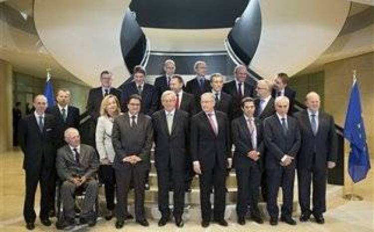 &Epsilon;&gamma;&kappa;&rho;ί&theta;&eta;&kappa;&epsilon; &tau;&omicron; &pi;&omicron;&sigma;ό &tau;&omega;&nu; 34,4 &delta;&iota;&sigma;. &ndash; &Sigma;&tau;&omicron;&upsilon;&rho;&nu;ά&rho;&alpha;&sigmaf;: &Mu;&epsilon;&gamma;ά&lambda;&eta; &mu;έ&rho;&alpha; &gamma;&iota;&alpha; &tau;&eta;&nu; &Epsilon;&lambda;&lambda;ά&delta;&alpha;