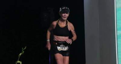 Η «Σιδηρά Γιαγιά»: Η 80χρονη που νίκησε τον ήλιο και τον χρόνο στον πιο απαιτητικό αγώνα τριάθλου στον κόσμο