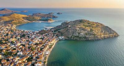 &Tau;έ&sigma;&sigma;&epsilon;&rho;&iota;&sigmaf; &mu;ό&nu;&iota;&mu;&omicron;&iota; &delta;&iota;&omicron;&rho;&iota;&sigma;&mu;&omicron;ί &sigma;&tau;&eta; &Lambda;ή&mu;&nu;&omicron; | &Tau;&alpha; &omicron;&nu;ό&mu;&alpha;&tau;&alpha; &kappa;&alpha;&iota; &omicron;&iota; &theta;έ&sigma;&epsilon;&iota;&sigmaf;