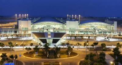 Συναγερμός στην Κύπρο: Αεροπλάνο με αεροπειρατές προσγειώθηκε στη Λάρνακα