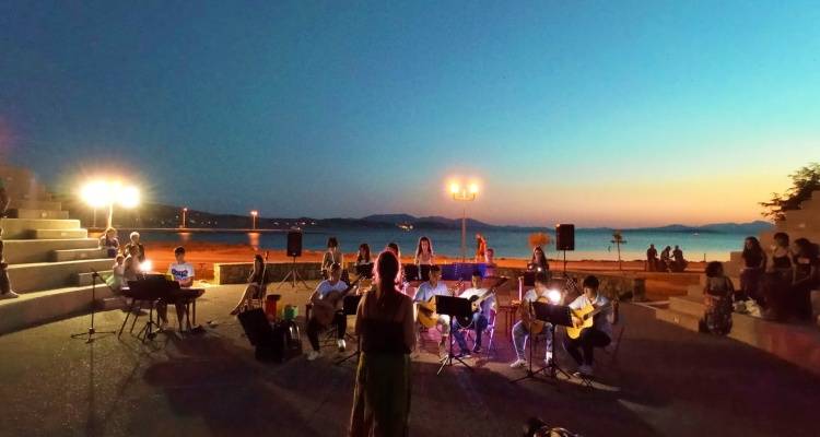 Το Μουσικό Εργαστήρι Λήμνου παρουσιάζει: &quot;Στου Βοριά το μπαλκονάκι&quot;