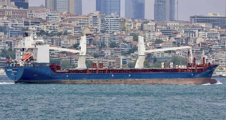 &Tau;&omicron;&upsilon;&rho;&kappa;ί&alpha;: &Kappa;&alpha;&mu;ί&alpha; &kappa;ί&nu;&eta;&sigma;&eta; &pi;&lambda;&omicron;ί&omega;&nu; &mu;&epsilon; &sigma;&iota;&tau;&eta;&rho;ά &sigma;&tau;&eta; &Mu;&alpha;ύ&rho;&eta; &Theta;ά&lambda;&alpha;&sigma;&sigma;&alpha; | &Eta; &Epsilon;&Epsilon; &pi;&rho;&omicron;&tau;&rho;έ&pi;&epsilon;&iota; &tau;&eta; &Rho;&omega;&sigma;ί&alpha; &nu;&alpha; &alpha;&nu;&alpha;&kappa;&alpha;&lambda;έ&sigma;&epsilon;&iota;