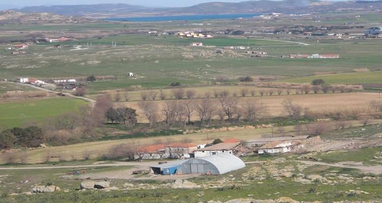 Ανοιξιάτικη εκδρομή-πεζοπορία στα χωράφια της «Μητρόπολης» την Κυριακή 17 Μαΐου
