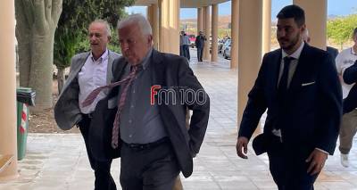 Ικανοποίηση Βλάττα για τους δύο κτηνιάτρους που έρχονται Λήμνο