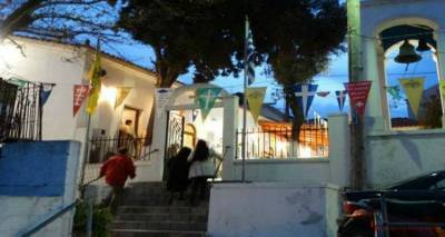 giortazei-o-naos-ton-taksiarxon-sti-myrina