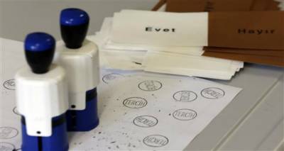 &Upsilon;&pi;&omicron;&psi;ί&epsilon;&sigmaf; &gamma;&iota;&alpha; &chi;&epsilon;&iota;&rho;&alpha;&gamma;ώ&gamma;&eta;&sigma;&eta; 2,5 &epsilon;&kappa;&alpha;&tau;. &psi;ή&phi;&omega;&nu; &sigma;&tau;&eta;&nu; &Tau;&omicron;&upsilon;&rho;&kappa;ί&alpha;