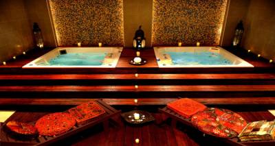 &Mu;&iota;&kappa;&rho;ή &alpha;&gamma;&gamma;&epsilon;&lambda;ί&alpha;: &Zeta;&eta;&tau;&omicron;ύ&nu;&tau;&alpha;&iota; &alpha;&iota;&sigma;&theta;&eta;&tau;&iota;&kappa;&omicron;ί &kappa;&alpha;&iota; &mu;&alpha;&sigma;έ&rho; &gamma;&iota;&alpha; &tau;&omicron; Azalea Luxury Spa