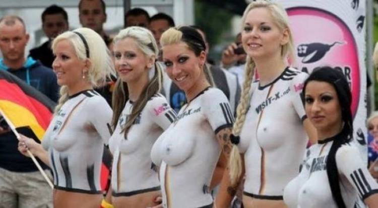 &Gamma;&epsilon;&rho;&mu;&alpha;&nu;&omicron;ί &tau;&omicron;&upsilon;&rho;ί&sigma;&tau;&epsilon;&sigmaf; &tau;έ&lambda;&omicron;&sigmaf;!