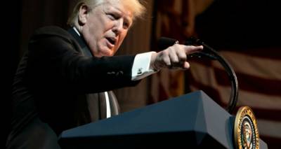 Ο Τραμπ «τελείωσε» σύμβουλο της οικονομίας των ΗΠΑ