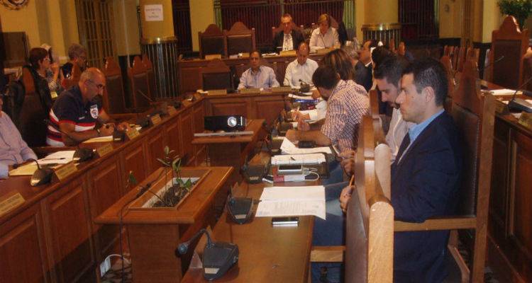 Καταγγέλλει την Καλογήρου ο Γιακαλής για το δάνειο των 2 εκ. €