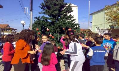 Ο Άγιος Βασίλης «έρχεται» στην Καλλιθέα | Χριστουγεννιάτικη γιορτή από το Σύλλογο