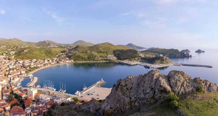 Δράση ΕΟΤ: Μεγάλα βρετανικά μέσα προτείνουν Λήμνο και άλλους ελληνικούς προορισμούς για διακοπές