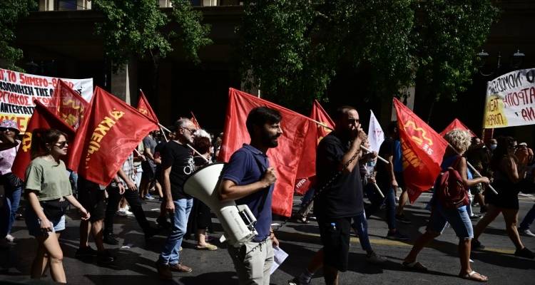&Alpha;&Delta;&Epsilon;&Delta;&Upsilon;: &Sigma;&tau;ά&sigma;&eta; &epsilon;&rho;&gamma;&alpha;&sigma;ί&alpha;&sigmaf; &sigma;&tau;&iota;&sigmaf; 14 &Delta;&epsilon;&kappa;&epsilon;&mu;&beta;&rho;ί&omicron;&upsilon; &gamma;&iota;&alpha; &tau;&omicron;&nu; &pi;&rho;&omicron;ϋ&pi;&omicron;&lambda;&omicron;&gamma;&iota;&sigma;&mu;ό