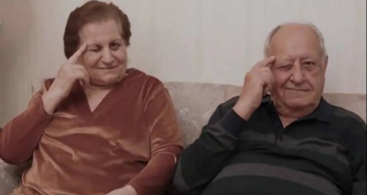 &laquo;Clock it! &Chi;&theta;&epsilon;&sigma;&iota;&nu;&omicron;ί &epsilon;ί&mu;&alpha;&sigma;&tau;&epsilon;;&raquo;: &Tau;&omicron; &beta;ί&nu;&tau;&epsilon;&omicron; &tau;&eta;&sigmaf; &Epsilon;&Lambda;.&Alpha;&Sigma;. &gamma;&iota;&alpha; &tau;&iota;&sigmaf; &pi;&iota;&omicron; &sigma;&upsilon;&nu;&eta;&theta;&iota;&sigma;&mu;έ&nu;&epsilon;&sigmaf; &mu;&epsilon;&theta;ό&delta;&omicron;&upsilon;&sigmaf; &epsilon;&xi;&alpha;&pi;ά&tau;&eta;&sigma;&eta;&sigmaf; &eta;&lambda;&iota;&kappa;&iota;&omega;&mu;έ&nu;&omega;&nu;