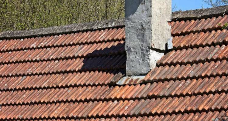 Λήμνος: 63χρονος έπεσε από σκεπή