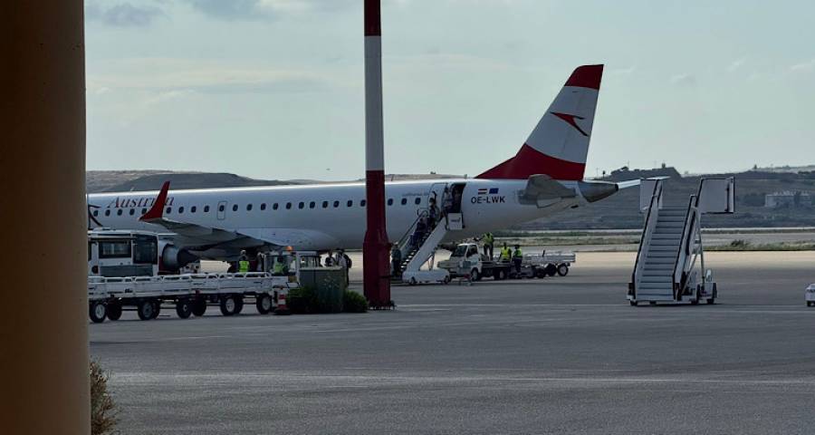 Στη Λήμνο η πρώτη απευθείας πτήση της Austrian Airlines από Βιέννη για το 2025