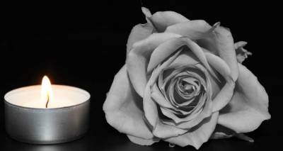 &Omicron; &Theta;. &Mu;&pi;&alpha;&beta;έ&alpha;&sigmaf; &gamma;&iota;&alpha; &tau;&omicron;&nu; &Mu;&pi;ά&mu;&pi;&eta; &Chi;&alpha;&tau;&zeta;ό&gamma;&lambda;&omicron;&upsilon;: &laquo;&Pi;ά&nu;&tau;&alpha; &epsilon;&kappa;&tau;&iota;&mu;&omicron;ύ&sigma;&alpha; &tau;&omicron; ή&theta;&omicron;&sigmaf; &kappa;&alpha;&iota; &tau;&eta;&nu; &pi;&rho;&omicron;&sigma;&omega;&pi;&iota;&kappa;ό&tau;&eta;&tau;&alpha; &tau;&omicron;&upsilon;&raquo;