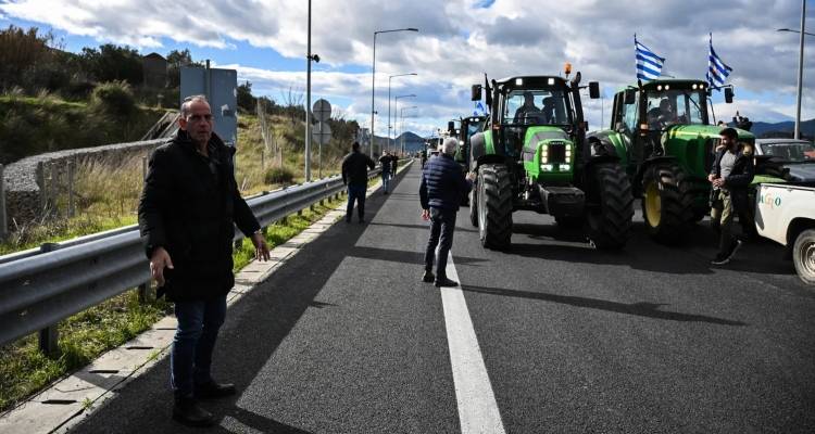 &Tau;&epsilon;&rho;&tau;ί&pi;&iota;&alpha; &alpha;&gamma;&rho;&omicron;&tau;&omicron;&pi;&alpha;&tau;έ&rho;&omega;&nu;: &Zeta;&eta;&tau;&omicron;ύ&nu; 25 &epsilon;&kappa;&pi;&rho;&omicron;&sigma;ώ&pi;&omicron;&upsilon;&sigmaf; &mu;&pi;&lambda;ό&kappa;&omega;&nu; &alpha;&nu;&tau;ί 20 &sigma;&tau;&omicron; &rho;&alpha;&nu;&tau;&epsilon;&beta;&omicron;ύ &mu;&epsilon; &Mu;&eta;&tau;&sigma;&omicron;&tau;ά&kappa;&eta;, &sigma;&tau;&omicron;&nu; &laquo;&alpha;έ&rho;&alpha;&raquo; &eta; &sigma;&upsilon;&nu;ά&nu;&tau;&eta;&sigma;&eta;