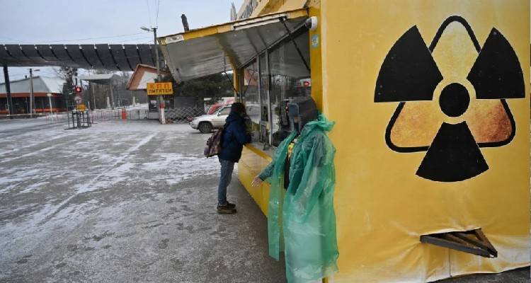 &Pi;&upsilon;&rho;&eta;&nu;&iota;&kappa;ά: &Delta;έ&kappa;&alpha; &pi;&rho;ά&gamma;&mu;&alpha;&tau;&alpha; &pi;&omicron;&upsilon; &pi;&rho;έ&pi;&epsilon;&iota; &nu;&alpha; έ&chi;&epsilon;&iota; &kappa;ά&pi;&omicron;&iota;&omicron;&sigmaf; έ&tau;&omicron;&iota;&mu;&alpha; &sigma;&epsilon; &pi;&epsilon;&rho;ί&pi;&tau;&omega;&sigma;&eta; &pi;&omicron;&upsilon; &xi;&epsilon;&sigma;&pi;ά&sigma;&epsilon;&iota; &omicron; ό&lambda;&epsilon;&theta;&rho;&omicron;&sigmaf;