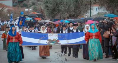 &Omicron;&iota; &nu;έ&epsilon;&sigmaf; &phi;&omicron;&rho;&epsilon;&sigma;&iota;έ&sigmaf; &tau;&omicron;&upsilon; &laquo;&Mu;&Epsilon;&Sigma; Ά&gamma;&iota;&omicron;&sigmaf; &Delta;&eta;&mu;ή&tau;&rho;&iota;&omicron;&sigmaf;&raquo; έ&kappa;&alpha;&nu;&alpha;&nu; &nu;&tau;&epsilon;&mu;&pi;&omicron;ύ&tau;&omicron; &sigma;&tau;&eta;&nu; &pi;&alpha;&rho;έ&lambda;&alpha;&sigma;&eta; &tau;&eta;&sigmaf; 25&eta;&sigmaf; &Mu;&alpha;&rho;&tau;ί&omicron;&upsilon; (photos)