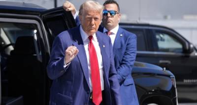 &Theta;&alpha; &epsilon;&pi;&eta;&rho;&epsilon;ά&sigma;&epsilon;&iota; &eta; &delta;&epsilon;ύ&tau;&epsilon;&rho;&eta; &alpha;&pi;ό&pi;&epsilon;&iota;&rho;&alpha; &delta;&omicron;&lambda;&omicron;&phi;&omicron;&nu;ί&alpha;&sigmaf; &tau;&omicron;&upsilon; &Tau;&rho;&alpha;&mu;&pi; &tau;&eta;&nu; έ&kappa;&beta;&alpha;&sigma;&eta; &tau;&omega;&nu; &epsilon;&kappa;&lambda;&omicron;&gamma;ώ&nu;; &Tau;&iota; &gamma;&rho;ά&phi;&omicron;&upsilon;&nu; &delta;&iota;&epsilon;&theta;&nu;ή &Mu;&Mu;&Epsilon;