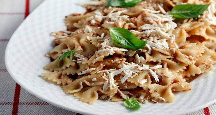 &Phi;&alpha;&rho;&phi;ά&lambda;&epsilon;&sigmaf; &mu;&epsilon; &beta;&iota;&nu;&epsilon;&gamma;&kappa;&rho;έ&tau; &nu;&tau;&omicron;&mu;ά&tau;&alpha;&sigmaf;, &sigma;&kappa;ό&rho;&delta;&omicron;, &beta;&alpha;&sigma;&iota;&lambda;&iota;&kappa;ό &kappa;&alpha;&iota; &mu;&epsilon;&lambda;ί&chi;&lambda;&omega;&rho;&omicron; &Lambda;ή&mu;&nu;&omicron;&upsilon;