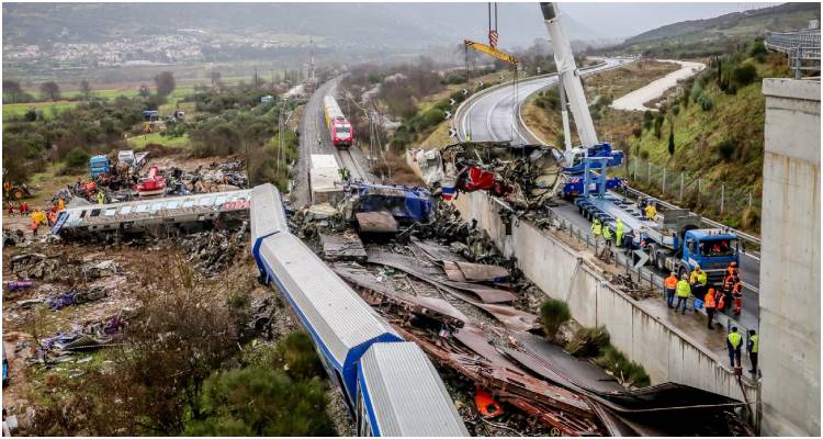 &Tau;έ&mu;&pi;&eta;: &Alpha;&sigma;&kappa;ή&theta;&eta;&kappa;&alpha;&nu; &nu;έ&epsilon;&sigmaf; &delta;&iota;ώ&xi;&epsilon;&iota;&sigmaf; &sigma;&epsilon; &tau;&rho;ί&alpha; ά&tau;&omicron;&mu;&alpha; | &Delta;&iota;ώ&kappa;&omicron;&nu;&tau;&alpha;&iota; &pi;&omicron;&iota;&nu;&iota;&kappa;ά &omicron; &epsilon;&pi;&iota;&theta;&epsilon;&omega;&rho;&eta;&tau;ή&sigmaf; &kappa;&alpha;&iota; &delta;ύ&omicron; &alpha;&kappa;ό&mu;&eta; &sigma;&tau;&alpha;&theta;&mu;ά&rho;&chi;&epsilon;&sigmaf;