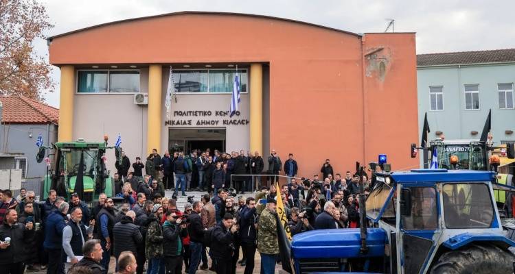 &Alpha;&nu;&alpha;&pi;&rho;&omicron;&sigma;&alpha;&rho;&mu;ό&zeta;&epsilon;&iota; &tau;&eta; &sigma;&tau;ά&sigma;&eta; &tau;&eta;&sigmaf; &eta; &kappa;&upsilon;&beta;έ&rho;&nu;&eta;&sigma;&eta; &gamma;&iota;&alpha; &tau;&omicron;&upsilon;&sigmaf; &alpha;&gamma;&rho;ό&tau;&epsilon;&sigmaf; | &Alpha;&iota;&chi;&mu;έ&sigmaf; &gamma;&iota;&alpha; &tau;&omicron;&upsilon;&sigmaf; &alpha;&gamma;&rho;&omicron;&tau;&omicron;&sigma;&upsilon;&nu;&delta;&iota;&kappa;&alpha;&lambda;&iota;&sigma;&tau;έ&sigmaf; &tau;&omicron;&upsilon; &Kappa;&Kappa;&Epsilon;