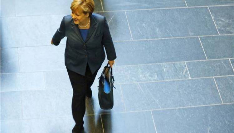 Σάλος στη Γερμανία για τη δωρεά 690.000 ευρώ της BMW στο κόμμα της Μέρκελ