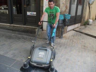 Καινούργιος και αποτελεσματικός ο νέος τρόπος οδοκαθαρισμού στο Δήμο Λήμνου