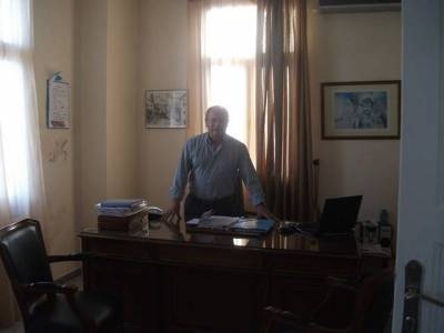 Χατζηδιαμαντής: «Φεύγω αλλά θα είμαι παρών στους αγώνες για την πολιτική ανατροπή που χρειάζεται ο τόπος»