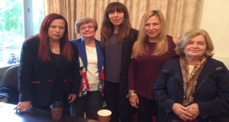 &Pi;&epsilon;&rho;&iota;&omicron;&delta;&epsilon;ί&alpha; &alpha;&nu;&theta;&rho;&omega;&pi;&iota;ά&sigmaf; &alpha;&pi;ό &tau;&eta;&nu; &Lambda;&eta;&mu;&nu;&iota;ά &Epsilon;&lambda;έ&nu;&eta; &Psi;&alpha;&rho;ά &kappa;&alpha;&iota; &tau;&eta; &Phi;&iota;&lambda;ό&pi;&tau;&omega;&chi;&omicron; &Tau;&iota;&mu;ί&omicron;&upsilon; &Sigma;&tau;&alpha;&upsilon;&rho;&omicron;ύ &Mu;&pi;&rho;&omicron;ύ&kappa;&lambda;&iota;&nu; (photos)