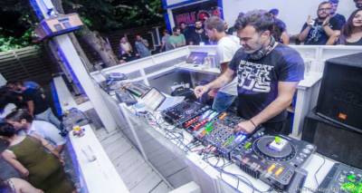&Tau;&omicron; Reborn Festival &epsilon;&pi;&iota;&sigma;&tau;&rho;έ&phi;&epsilon;&iota; &sigma;&tau;&eta; &Lambda;ή&mu;&nu;&omicron; &gamma;&iota;&alpha; &tau;έ&tau;&alpha;&rho;&tau;&eta; &sigma;&upsilon;&nu;&epsilon;&chi;ή &chi;&rho;&omicron;&nu;&iota;ά