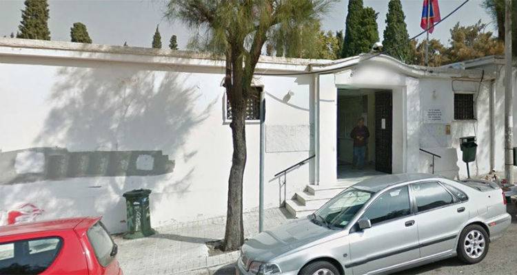 &Delta;&omicron;&lambda;&omicron;&phi;&omicron;&nu;ί&alpha; &sigma;&tau;&omicron; &nu;&epsilon;&kappa;&rho;&omicron;&tau;&alpha;&phi;&epsilon;ί&omicron; &sigma;&tau;&alpha; &Pi;&alpha;&tau;ή&sigma;&iota;&alpha;: &Nu;&alpha; &mu;&alpha;&sigmaf; &pi;&omicron;&upsilon;&nu; &tau;&iota; &upsilon;&pi;&omicron;&theta;έ&sigma;&epsilon;&iota;&sigmaf; &epsilon;ί&chi;&epsilon;, &lambda;έ&epsilon;&iota; &omicron; &pi;&alpha;&tau;έ&rho;&alpha;&sigmaf; &tau;&eta;&sigmaf; &kappa;&omicron;&pi;έ&lambda;&alpha;&sigmaf;