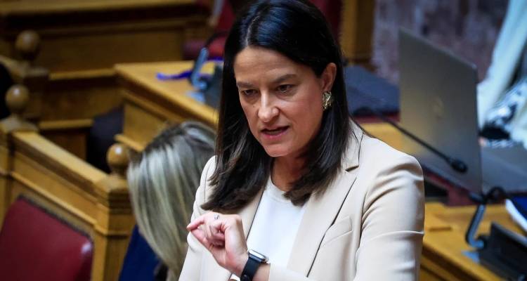 Νέο εργασιακό νομοσχέδιο: Τι αλλάζει για εργαζόμενους και επιχειρήσεις -Το 13ωρο, τα ωράρια, άδειες, υπερωρίες, προσλήψεις
