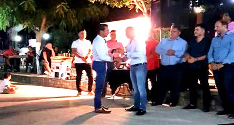 &Eta; &omicron;&iota;&kappa;&omicron;&gamma;έ&nu;&epsilon;&iota;&alpha; &tau;&omicron;&upsilon; &Delta;&eta;&mu;ή&tau;&rho;&eta; &Mu;&alpha;&rho;&kappa;ά&kappa;&eta; &epsilon;&upsilon;&chi;&alpha;&rho;&iota;&sigma;&tau;&epsilon;ί &tau;&omicron;&nu; &Kappa;&epsilon;&rho;&alpha;&upsilon;&nu;ό &Alpha;&gamma;ί&omicron;&upsilon; &Delta;&eta;&mu;&eta;&tau;&rho;ί&omicron;&upsilon;