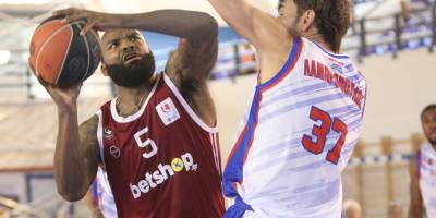 Έ&beta;&alpha;&nu;&sigmaf;: &laquo;&Alpha;&pi;&omicron;&phi;&alpha;&sigma;&iota;&sigma;&tau;&iota;&kappa;ά &kappa;&alpha;&iota; &sigma;&upsilon;&gamma;&kappa;&epsilon;&nu;&tau;&rho;&omega;&mu;έ&nu;&alpha; &gamma;&iota;&alpha; &tau;&eta;&nu; &pi;&rho;ό&kappa;&rho;&iota;&sigma;&eta;&raquo;