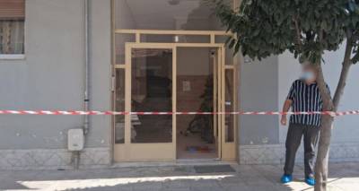 Ά&gamma;&rho;&iota;&alpha; &delta;&omicron;&lambda;&omicron;&phi;&omicron;&nu;ί&alpha; &sigma;&tau;&omicron;&nu; &Beta;ό&lambda;&omicron;: 40&chi;&rho;&omicron;&nu;&omicron;&sigmaf; &sigma;&kappa;ό&tau;&omega;&sigma;&epsilon; &tau;&eta;&nu; 36&chi;&rho;&omicron;&nu;&eta; &sigma;ύ&zeta;&upsilon;&gamma;ό &tau;&omicron;&upsilon; &sigma;&tau;&eta;&nu; &epsilon;ί&sigma;&omicron;&delta;&omicron; &tau;&eta;&sigmaf; &pi;&omicron;&lambda;&upsilon;&kappa;&alpha;&tau;&omicron;&iota;&kappa;ί&alpha;&sigmaf; &tau;&omicron;&upsilon;&sigmaf; &kappa;&alpha;&iota; &tau;&rho;ά&pi;&eta;&kappa;&epsilon; &sigma;&epsilon; &phi;&upsilon;&gamma;ή