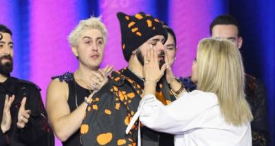 Eurovision 2026: &Alpha;&upsilon;&tau;ή &epsilon;ί&nu;&alpha;&iota; &eta; &sigma;&tau;&iota;&gamma;&mu;ή &tau;&omicron;&upsilon; &Alpha;&kappa;ύ&lambda;&alpha; &pi;&omicron;&upsilon; &laquo;&delta;&iota;έ&lambda;&upsilon;&sigma;&epsilon;&raquo; &tau;&alpha; social -&Sigma;&upsilon;&gamma;&kappa;&iota;&nu;ή&theta;&eta;&kappa;&alpha;&nu;, &tau;&eta;&nu; &sigma;&upsilon;&zeta;&eta;&tau;&omicron;ύ&nu; ό&lambda;&omicron;&iota; &sigma;ή&mu;&epsilon;&rho;&alpha;, &delta;&epsilon;ί&tau;&epsilon; &beta;ί&nu;&tau;&epsilon;&omicron;