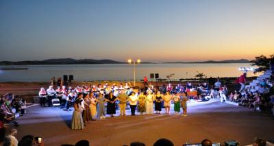 to-mousiko-ergastiri-limnou-ekleise-ti-sezon-opos-tis-aksize-photos-video