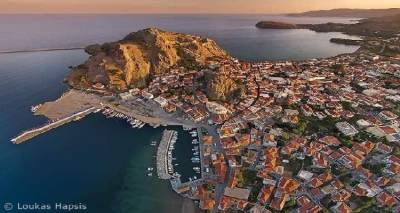 Τα κλειστά σύνορα της Αυστραλίας «κλείδωσαν» και σπίτια ομογενών στην Ελλάδα