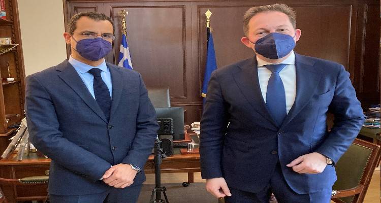 &Eta; &alpha;&nu;ά&pi;&tau;&upsilon;&xi;&eta; &tau;&eta;&sigmaf; &Lambda;έ&sigma;&beta;&omicron;&upsilon; &sigma;&tau;&omicron; &epsilon;&pi;ί&kappa;&epsilon;&nu;&tau;&rho;&omicron; &sigma;&upsilon;&nu;ά&nu;&tau;&eta;&sigma;&eta;&sigmaf; &tau;&omicron;&upsilon; &Iota;ά&sigma;&omicron;&nu;&alpha; &Pi;&iota;&pi;ί&nu;&eta; &mu;&epsilon; &tau;&omicron;&nu; &Sigma;&tau;έ&lambda;&iota;&omicron; &Pi;έ&tau;&sigma;&alpha;