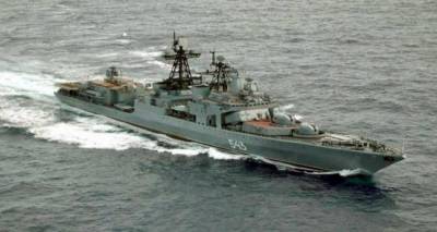 Τρομοκρατική επίθεση σε πολεμικό πλοίο στη Μεσόγειο