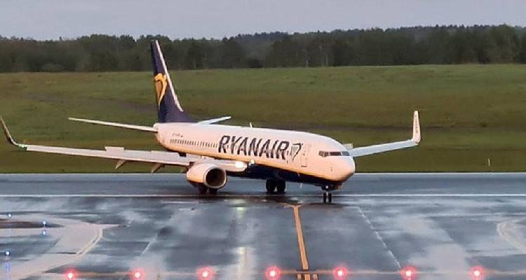 Βρετανία: Ο ΥΠΕΞ προειδοποιεί τη Λευκορωσία ότι θα υποστεί τις «συνέπειες» μετά την εκτροπή αεροσκάφους στο Μινσκ