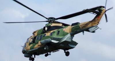 Έ&kappa;&tau;&alpha;&kappa;&tau;&omicron;: Έ&pi;&epsilon;&sigma;&epsilon; &tau;&omicron;&upsilon;&rho;&kappa;&iota;&kappa;ό &epsilon;&lambda;&iota;&kappa;ό&pi;&tau;&epsilon;&rho;&omicron; &sigma;&tau;&alpha; Ί&mu;&iota;&alpha; &sigma;ύ&mu;&phi;&omega;&nu;&alpha; &mu;&epsilon; &tau;&omicron;&upsilon;&rho;&kappa;&iota;&kappa;ά &Mu;&Mu;&Epsilon;