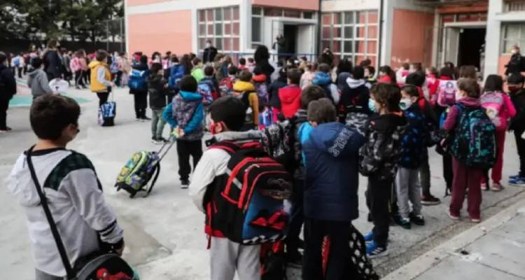 Νέο εκπαιδευτικό μοντέλο αλλάζει το Πρόγραμμα Σπουδών | Πώς θα φτιαχτεί η ελληνική «PISA»