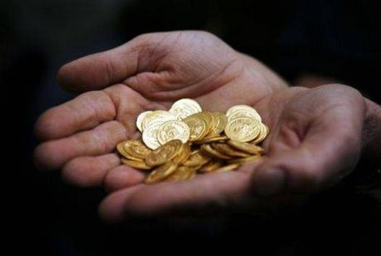&Phi;&rho;&epsilon;&nu;ί&tau;&iota;&delta;&alpha; &mu;&epsilon; &tau;&iota;&sigmaf; &lambda;ί&rho;&epsilon;&sigmaf;: &Omicron;&iota; &pi;&omicron;&lambda;ί&tau;&epsilon;&sigmaf; &epsilon;&pi;&epsilon;&nu;&delta;ύ&omicron;&upsilon;&nu; &sigma;&tau;&omicron;&nu; &chi;&rho;&upsilon;&sigma;ό