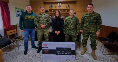 &Epsilon;&theta;&iota;&mu;&omicron;&tau;&upsilon;&pi;&iota;&kappa;ή &epsilon;&pi;ί&sigma;&kappa;&epsilon;&psi;&eta; &kappa;&alpha;&iota; &pi;&rho;&omicron;&sigma;&phi;&omicron;&rho;ά &tau;&eta;&sigmaf; &Epsilon;.&Sigma;.&Pi;.&Epsilon;.&Epsilon;. &Lambda;ή&mu;&nu;&omicron;&upsilon; &sigma;&tau;&omicron; &Sigma;&tau;&rho;&alpha;&tau;ό&pi;&epsilon;&delta;&omicron; &laquo;&Mu;&alpha;&upsilon;&rho;&omicron;&upsilon;&delta;ή&raquo;