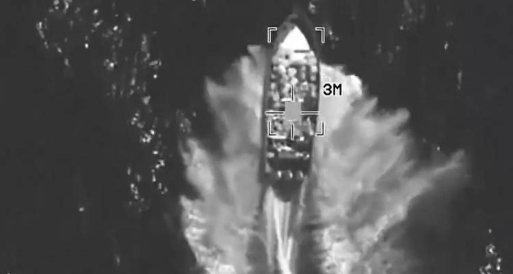 &Epsilon;&iota;&rho;&eta;&nu;&iota;&kappa;ό&sigmaf;: &Omicron;&kappa;&tau;ώ &nu;&epsilon;&kappa;&rho;&omicron;ί &sigma;&epsilon; &pi;&lambda;ή&gamma;&mu;&alpha;&tau;&alpha; &tau;&omega;&nu; &Eta;&Pi;&Alpha; &epsilon;&nu;&alpha;&nu;&tau;ί&omicron;&nu; &tau;&rho;&iota;ώ&nu; &pi;&lambda;&epsilon;&omicron;ύ&mu;&epsilon;&nu;&omega;&nu; &pi;&omicron;&upsilon; &phi;έ&rho;&epsilon;&tau;&alpha;&iota; &nu;&alpha; &delta;&iota;&alpha;&kappa;&iota;&nu;&omicron;ύ&sigma;&alpha;&nu; &nu;&alpha;&rho;&kappa;&omega;&tau;&iota;&kappa;ά